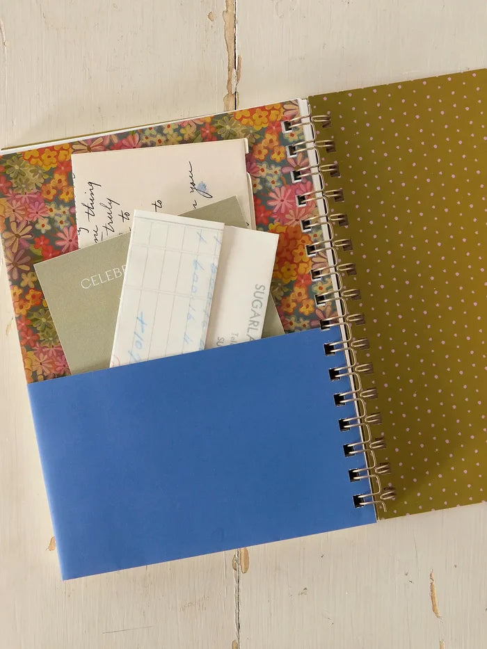 2027 12 Month Planner - Green Floral-view 3