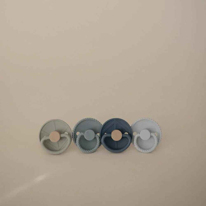 Frigg® Set 4 dudic iz kavčuka Skyline Serenity (0-6m) FRIGG
